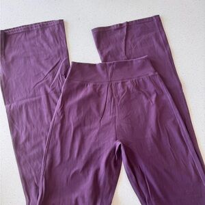 Alphalete purple flare workout leggings